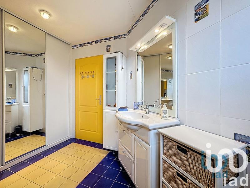 Maison - 178 m² - 8 pièces