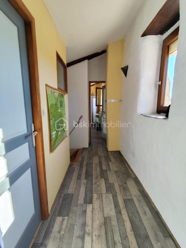 Maison de village - 80 m² - 5 pièces