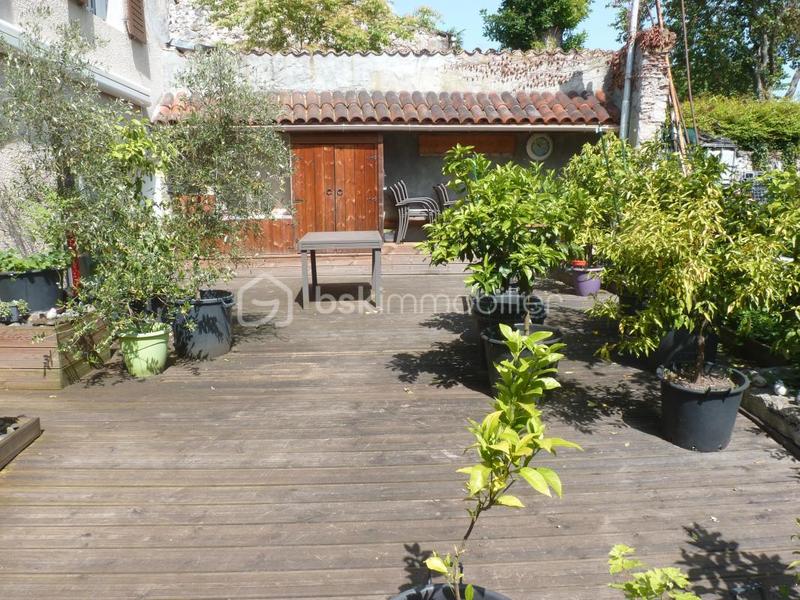 Maison - 170 m² - 7 pièces