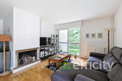 Appartement - 94 m² - 4 pièces
