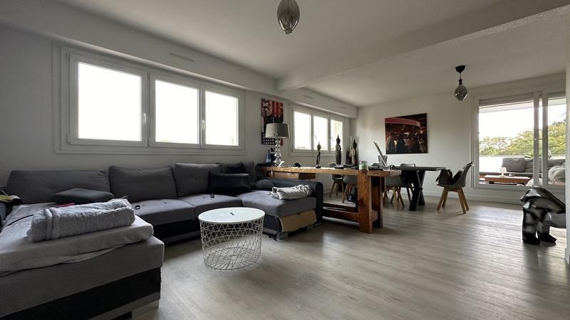 Appartement sur toit - 110 m² - 5 pièces