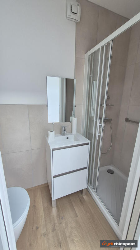 Maison - 300 m² - 13 pièces