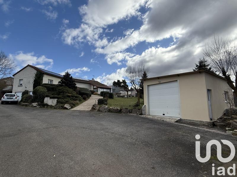 Maison - 166 m² - 7 pièces