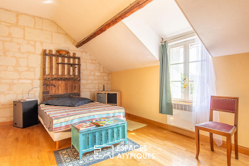 Maison - 258 m² - 7 pièces