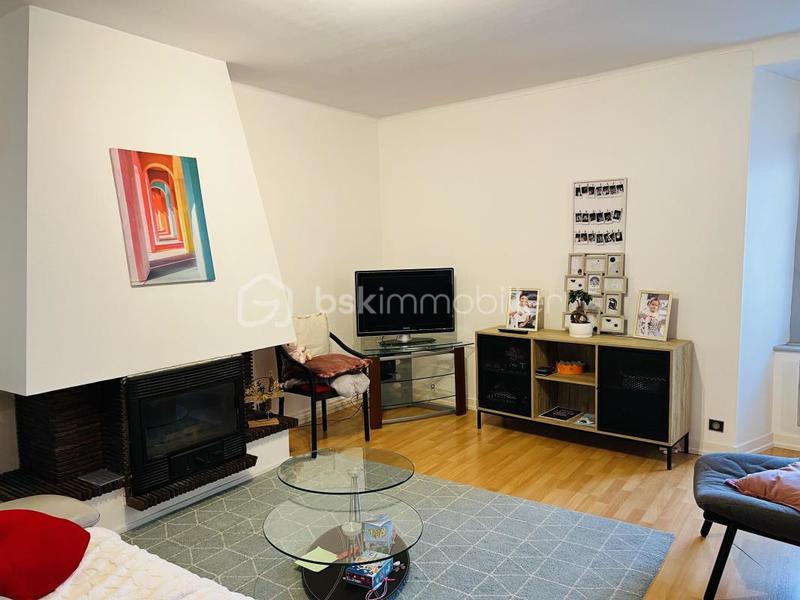 Maison - 274 m² - 10 pièces