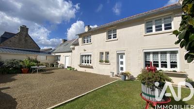 Maison - 145 m² - 5 pièces