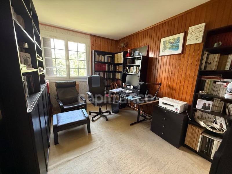 Maison - 145 m² - 8 pièces