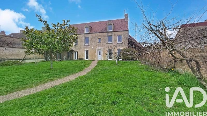 Maison - 182 m² - 6 pièces