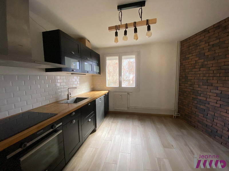 Appartement - 79 m² - 3 pièces