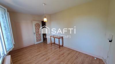 Maison - 111 m² - 5 pièces