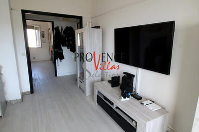 Appartement - 65 m² - 4 pièces