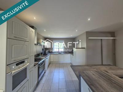 Maison - 187 m² - 5 pièces