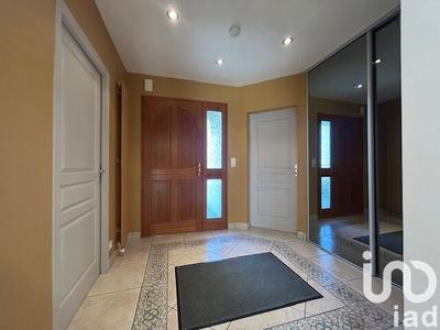 Maison - 137 m² - 6 pièces