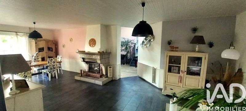 Maison - 160 m² - 8 pièces