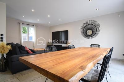 Maison - 101 m² - 4 pièces