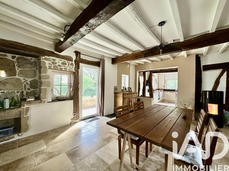 Maison - 142 m² - 6 pièces