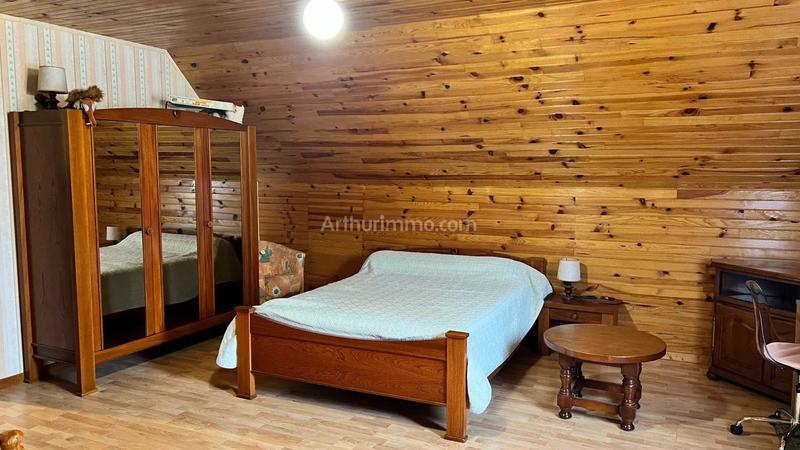 Maison - 148 m² - 7 pièces