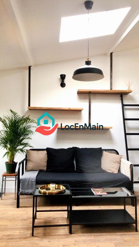 Studio - 25 m² - 1 pièce