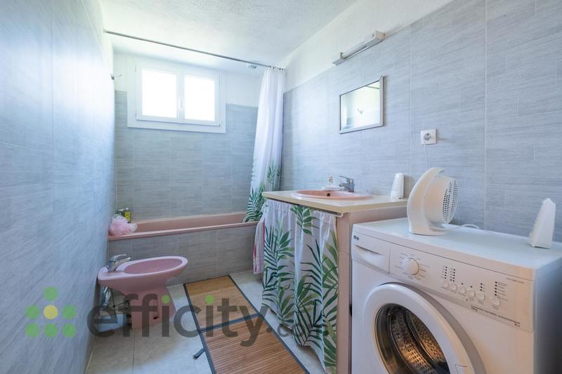 Maison - 90 m² - 3 pièces