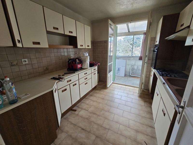 Appartement - 64 m² - 3 pièces