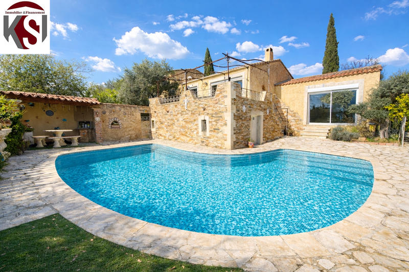 Maison - 145 m² - 7 pièces