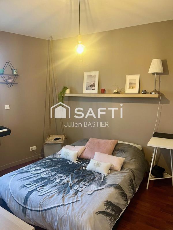 Maison - 125 m² - 6 pièces