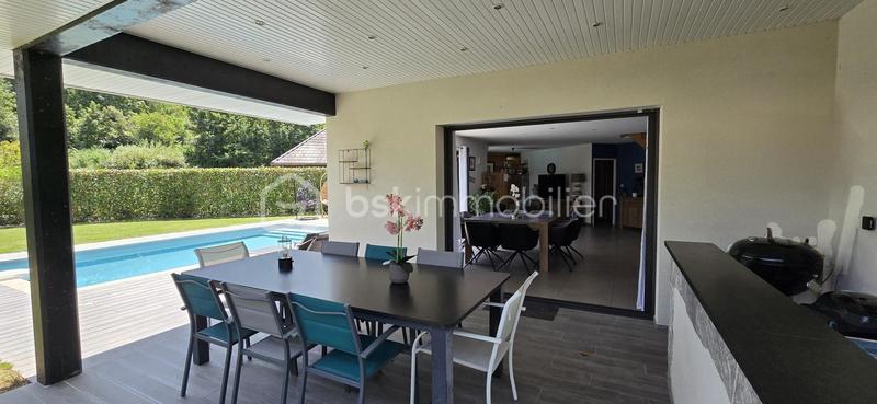 Maison - 145 m² - 6 pièces