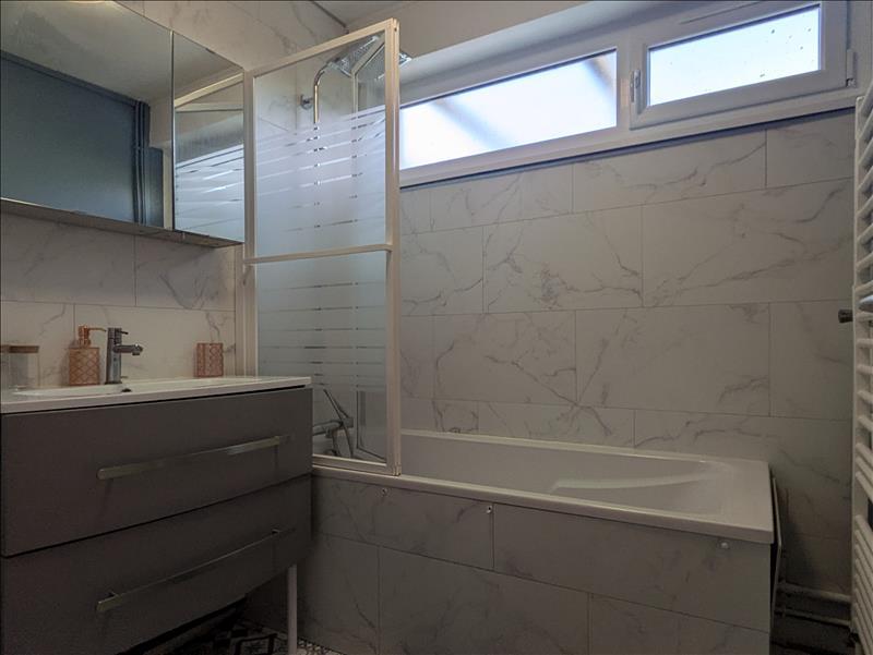 Maison - 66 m² - 3 pièces