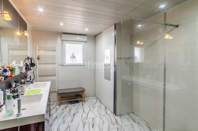 Maison - 106 m² - 5 pièces