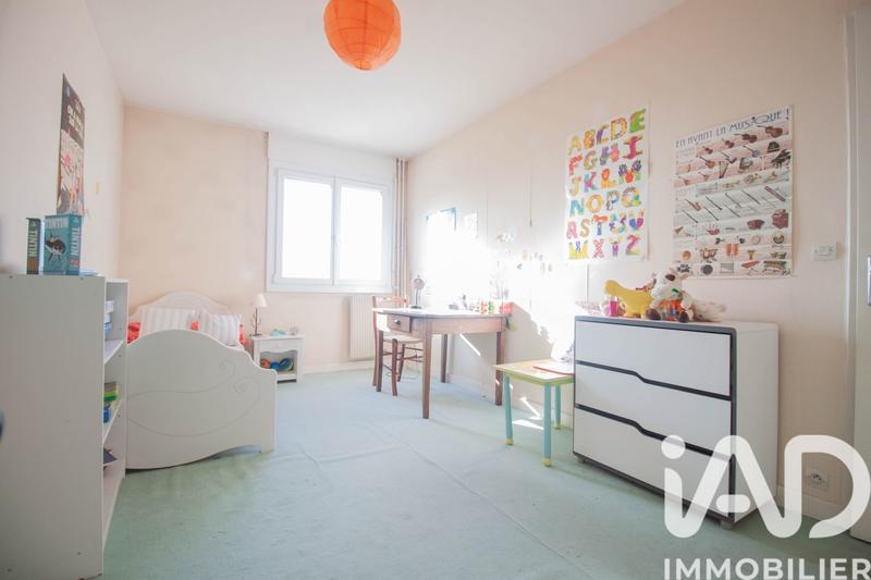 Appartement - 81 m² - 4 pièces