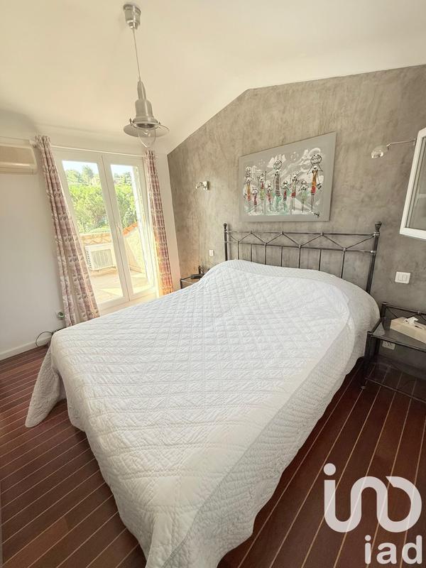 Appartement - 245 m² - 7 pièces