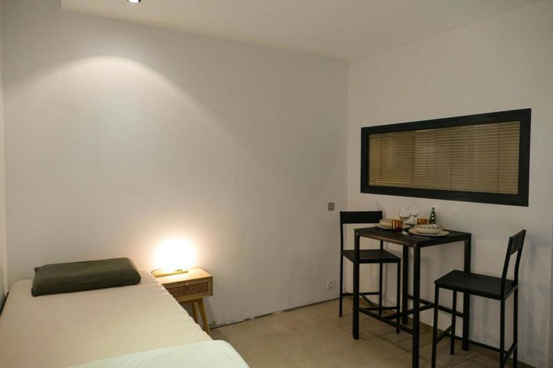 Studio - 18 m² - 1 pièce