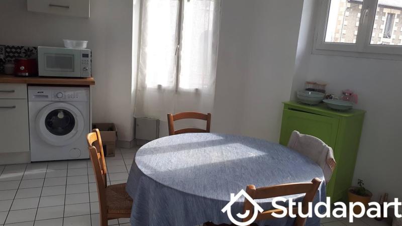 Chambre - 15 m² - 1 pièce