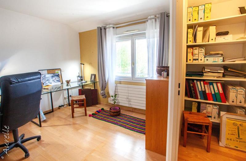 Appartement - 80 m² - 3 pièces