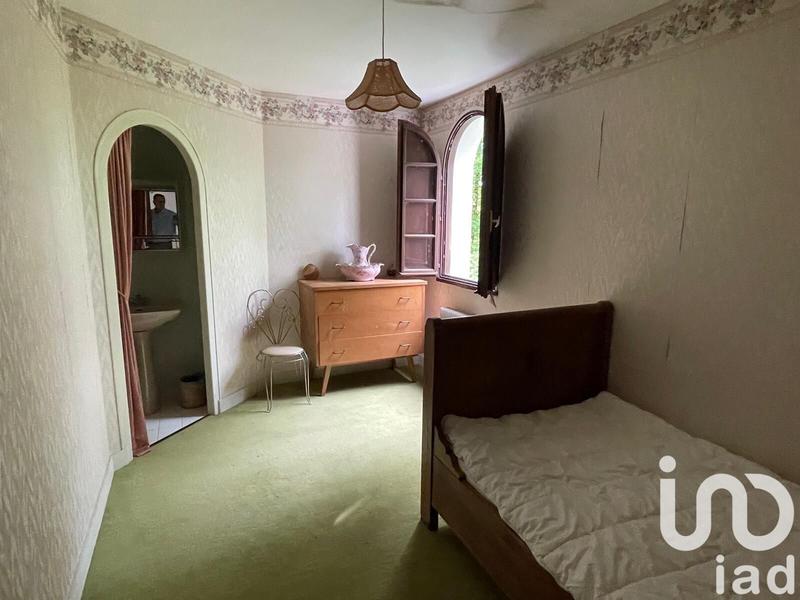 Maison - 280 m² - 10 pièces