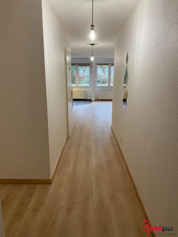 Appartement - 99 m² - 3 pièces