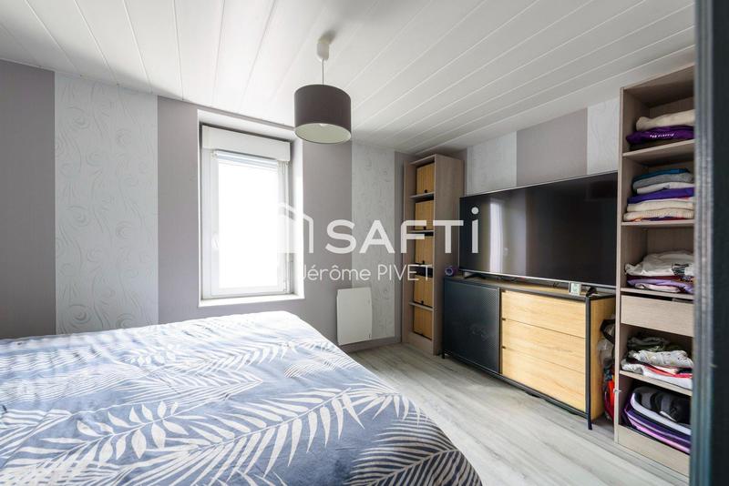 Maison - 93 m² - 4 pièces