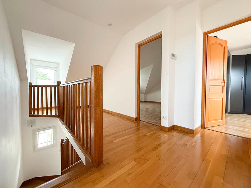 Maison - 130 m² - 6 pièces