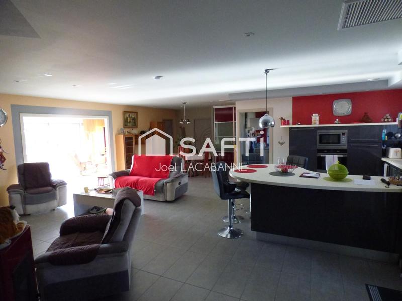 Maison - 165 m² - 5 pièces