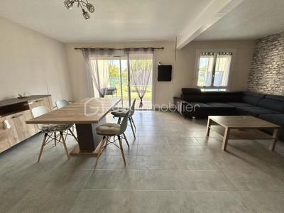 Maison - 101 m² - 4 pièces