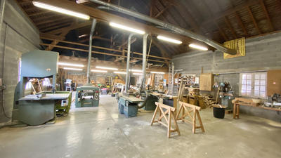 Atelier d'activités - 270 m²