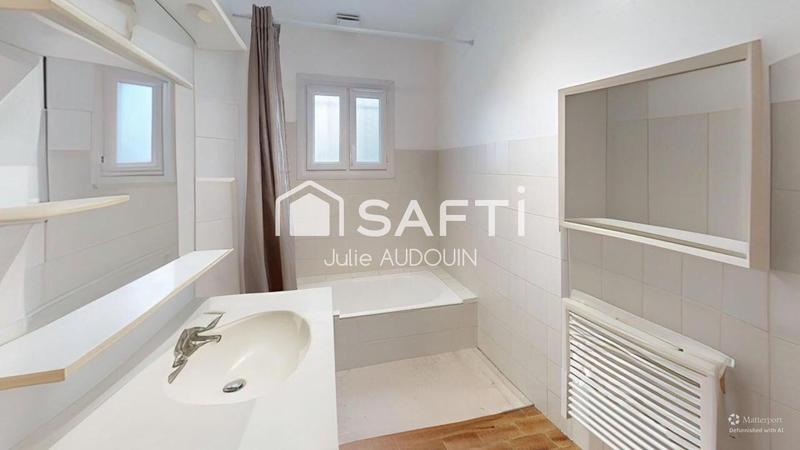 Maison - 185 m² - 9 pièces