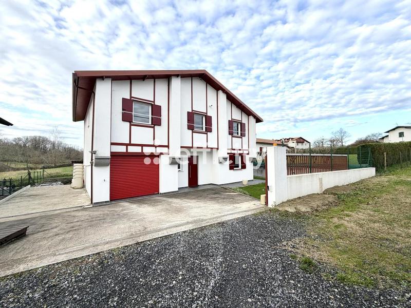 Maison - 127 m² - 4 pièces