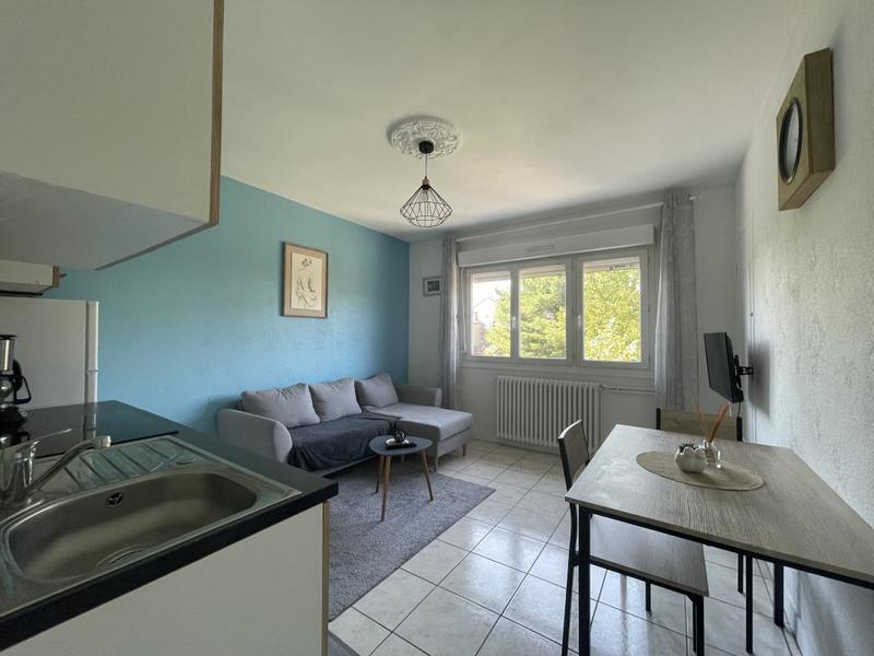 Immeuble - 148 m² - 8 pièces