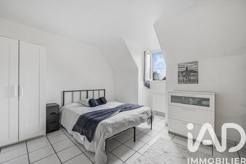 Maison - 128 m² - 7 pièces
