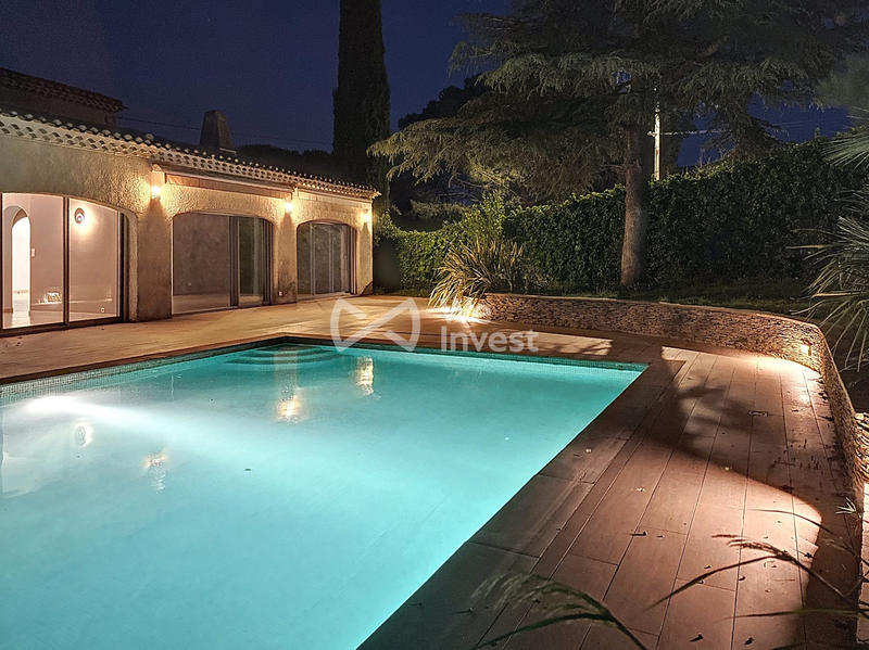 Villa - 170 m² - 5 pièces