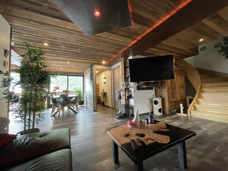 Maison - 160 m² - 7 pièces