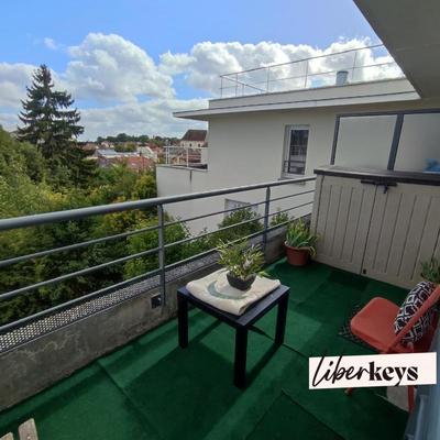 Appartement - 82 m² - 4 pièces