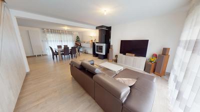 Maison - 122 m² - 6 pièces