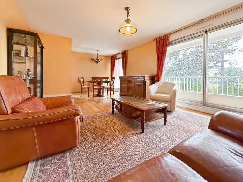 Appartement - 83 m² - 4 pièces